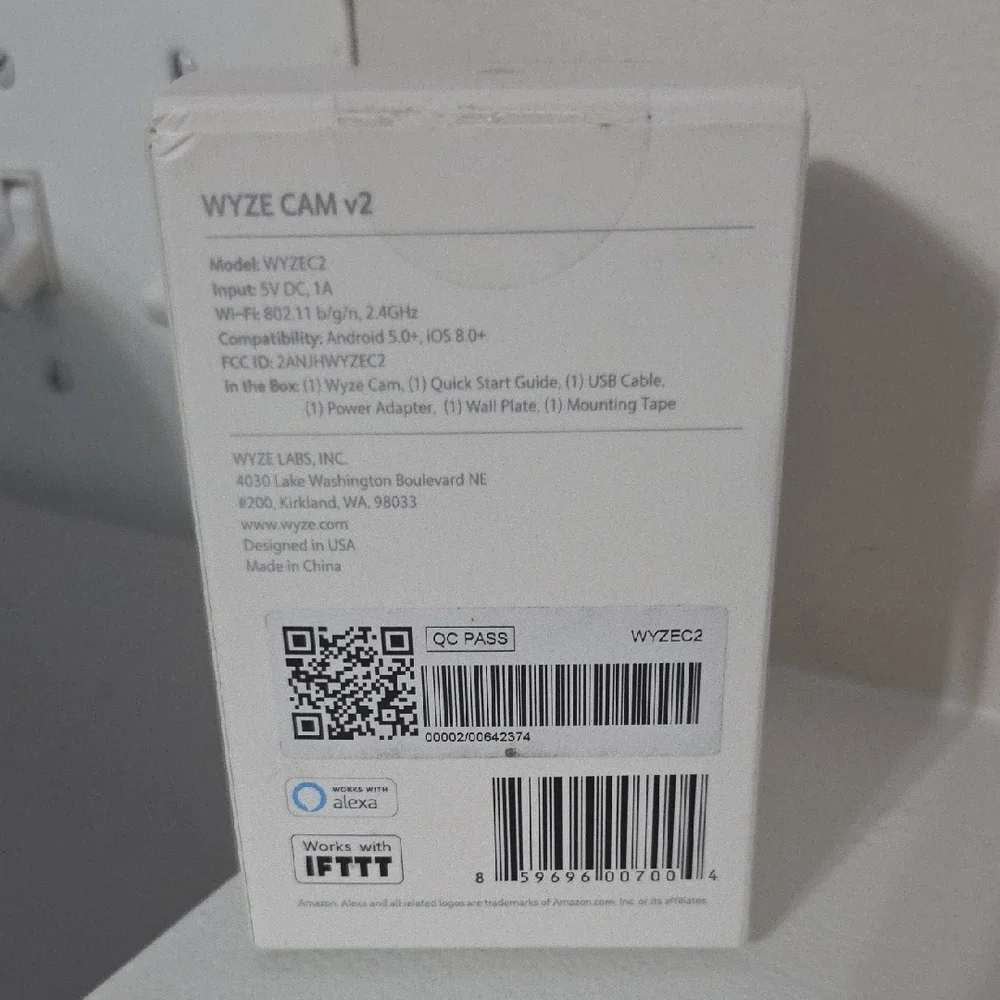 Wyze White Webcam with Black Lens